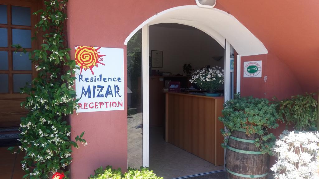 Residence Mizar ピエトラ・リーグレ エクステリア 写真